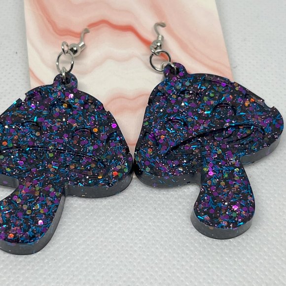 Handmade resin Mushroom Earrings - Picture 2 of 9